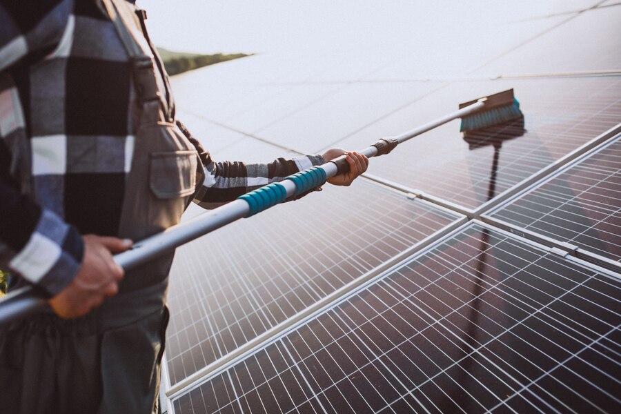 Solar Panel Cleaning Services