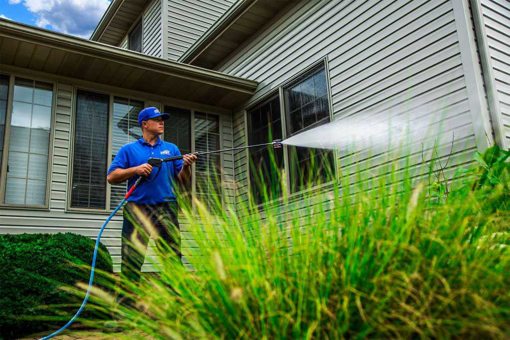 professional pressure washing